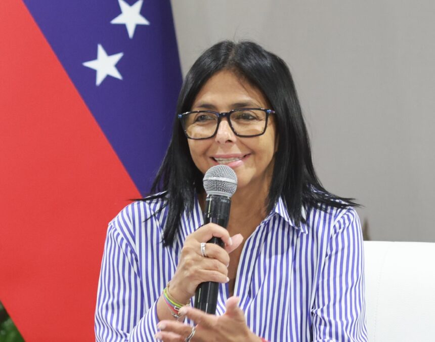 Más de 41 mil jóvenes se han inscrito en portal Venezuela Renace