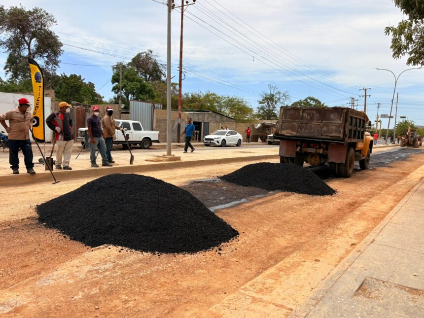 Más de 3,000 toneladas de asfalto optimizan movilidad para 15.000 usuarios diarios en Cumaná