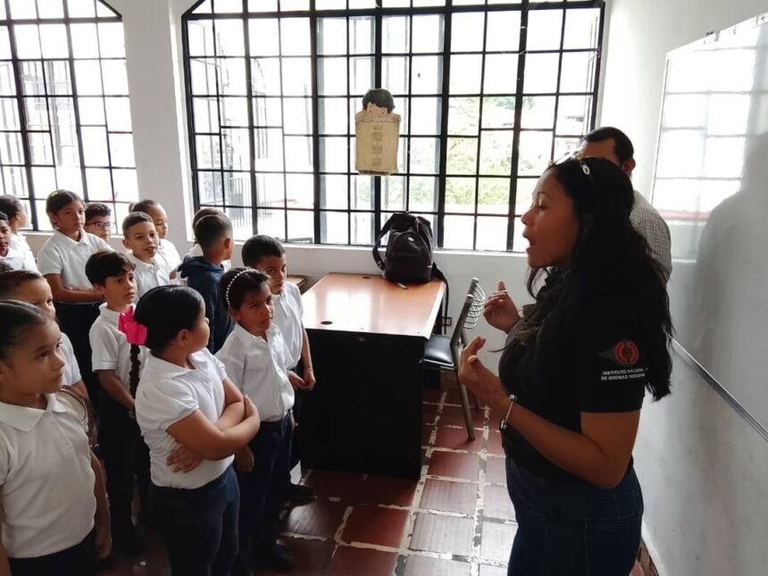 Activan programa pedagógico para fortalecer la identidad indígena