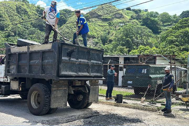 Aprueban recursos para proyectos de vialidad y transporte en el estado Mérida