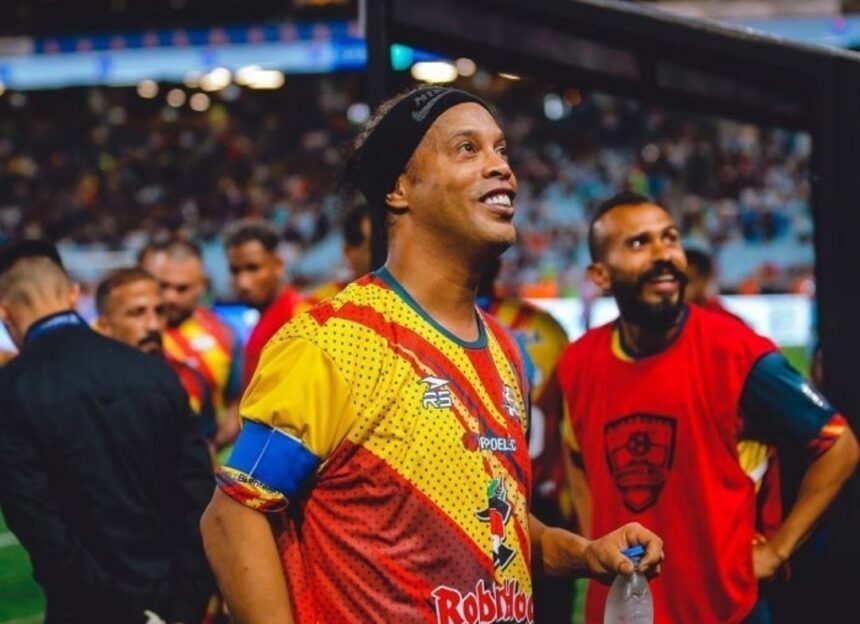 Ronaldinho visitará Venezuela para participar en la Liga Monumental