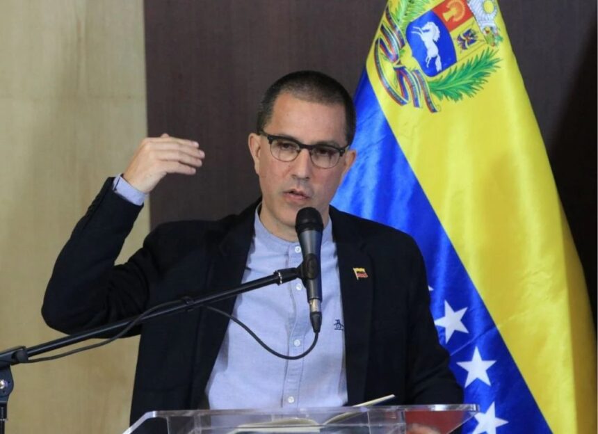 Diputado Jorge Arreaza: La transformación del Gobierno debe sostenerse sobre la participación y la planificación