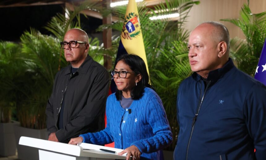 Delcy, Jorge y Diosdado