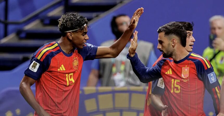 España recupera su esencia con una contundente goleada ante Arabia Saudita