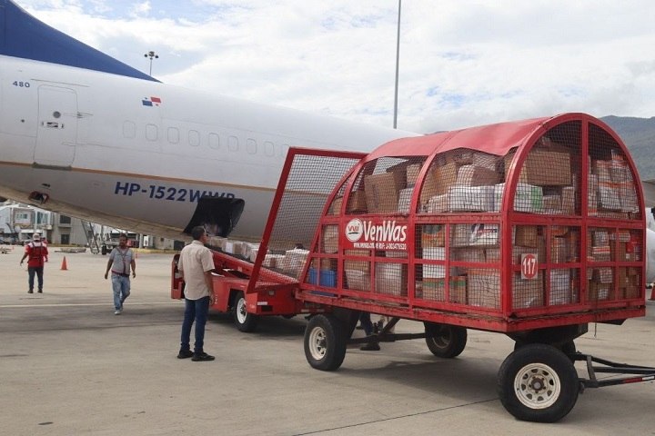 Panamá y República Dominicana envían nuevos cargamentos humanitarios a Venezuela