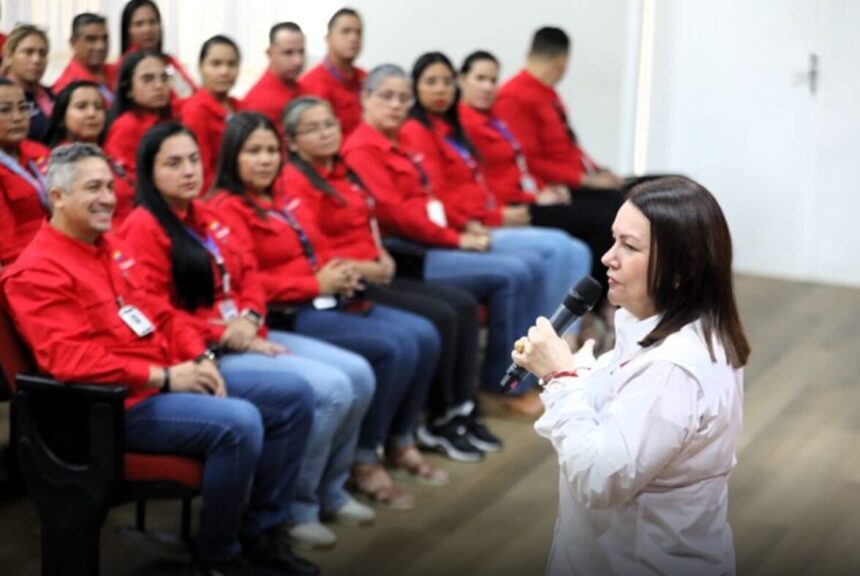 Ministra Henao destaca aporte de trabajadores petroleros al crecimiento de la producción