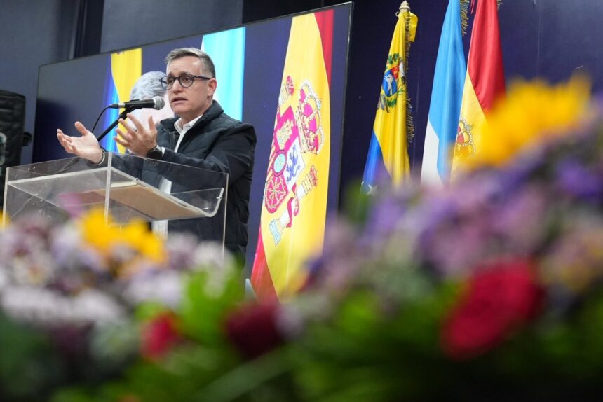 Anuncian creación de la Escuela Nacional de Entrenadores