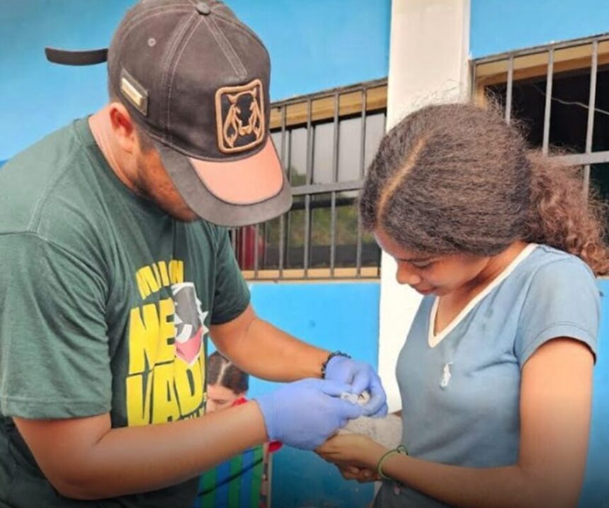 Misión Nevado brindó atención veterinaria en municipio costero de Falcón
