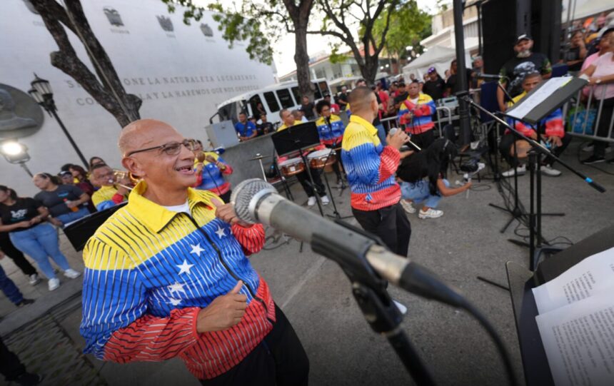 Orquesta del Internado Judicial de Carabobo realizó concierto en Caracas