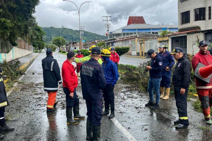 Protección Civil mantiene monitoreo permanente ante lluvias en Trujillo