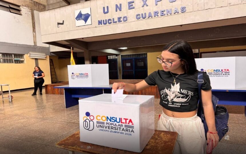Realizan primera Consulta Popular Universitaria en Guarenas