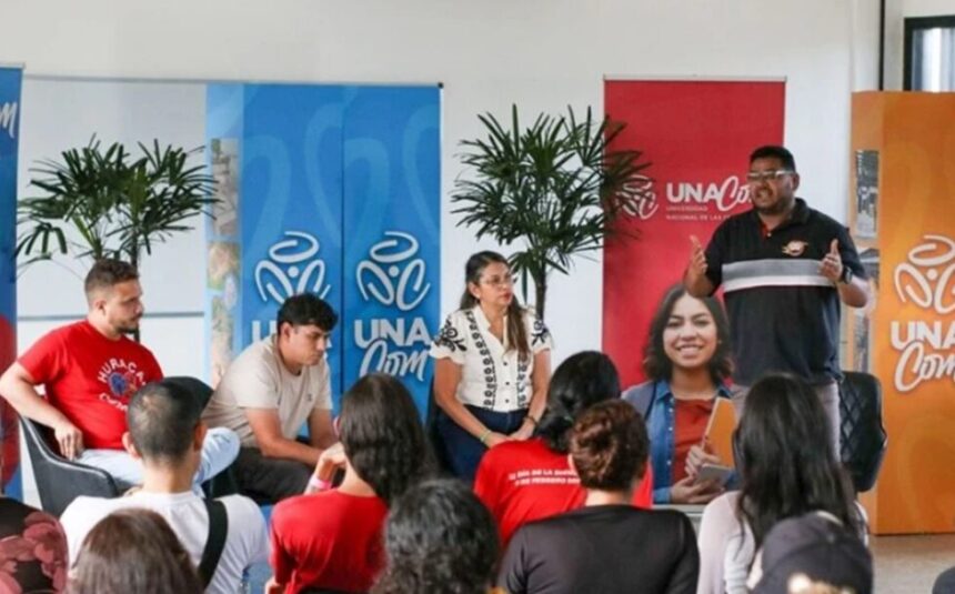 Unacom arranca programa formativo para potenciar el liderazgo juvenil