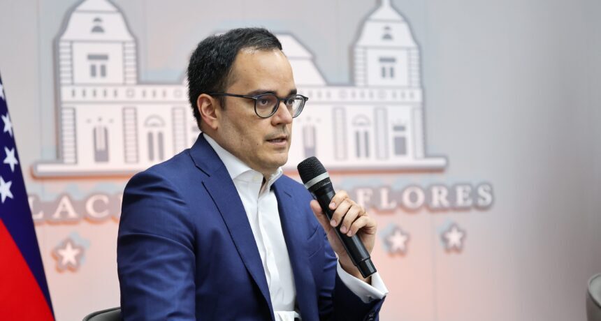 Vicepresidente sectorial Calixto Ortega: Venezuela alcanzará 21 trimestres continuos de crecimiento económico