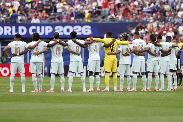 Presidenta (E) agradece a la FIFA por emotivo minuto de silencio por Venezuela