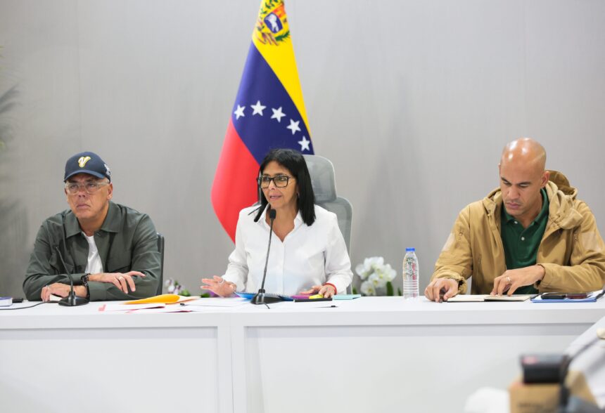 Implementan sistema de control biométrico en campamentos provisionales para garantizar atención integral a familias damnificadas