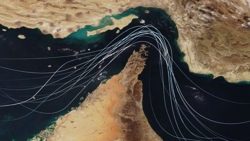 Irán cierra completamente el estrecho de Ormuz tras ataques de EEUU