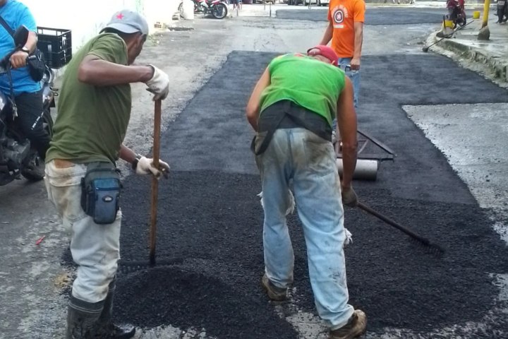 Despliegue afianza recuperación de áreas comunes en la parroquia Sucre