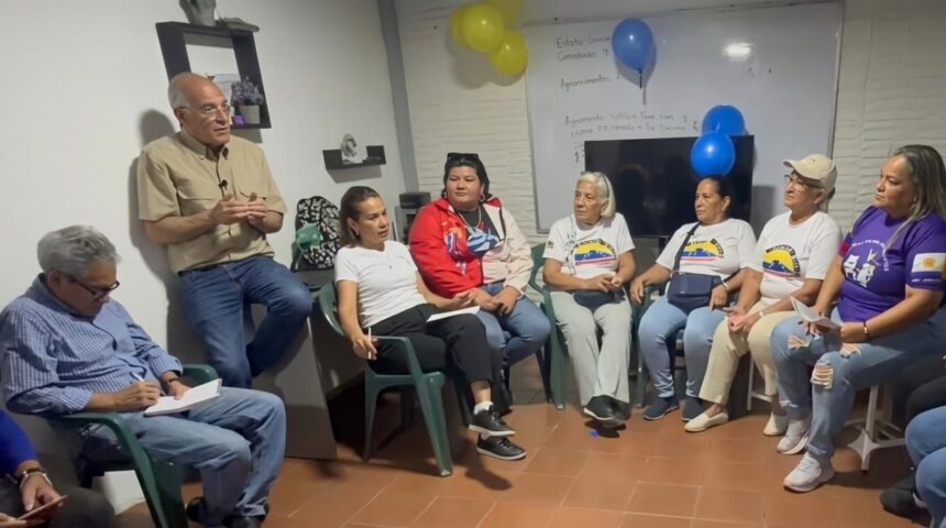 Comuneros de La Guaira actualizan agenda de acción para la segunda Consulta Popular