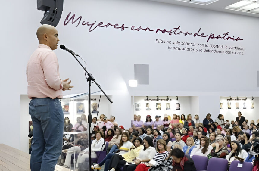 Más de 318 mil personas han participado en consultas para la reingeniería del Gobierno