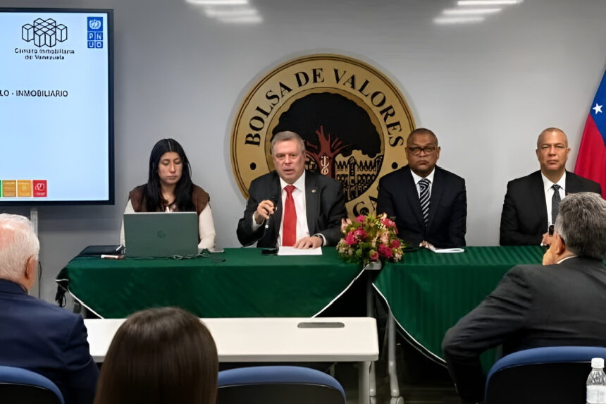 Bolsa de Valores y PNUD evalúan acciones para reconstruir viviendas