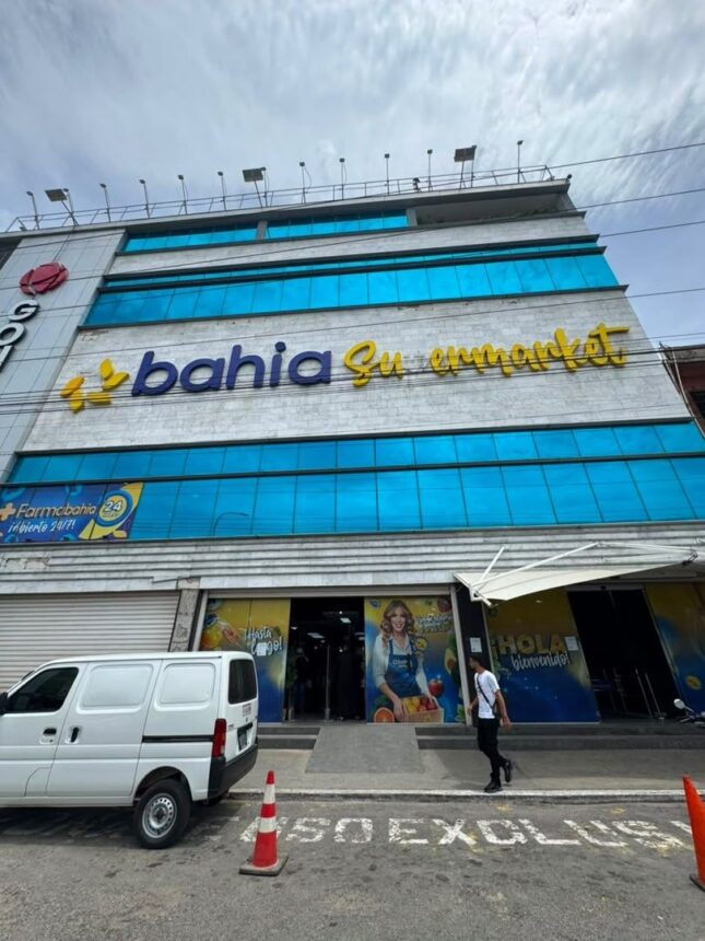 La Guaira sigue viva: 70% de la actividad comercial está operativa