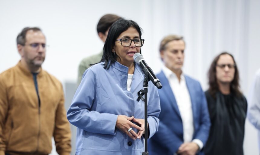 Ejecutivo nacional recibe ONG internacionales para continuar con ayuda tras sismos