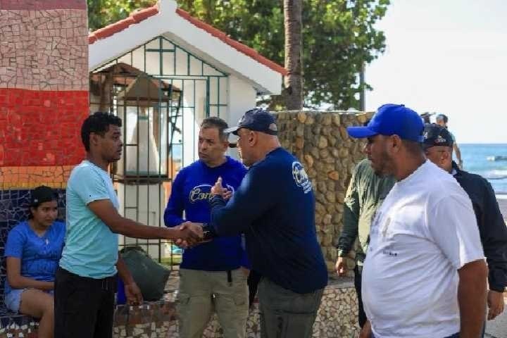 Gobierno nacional atiende a comunidades pesqueras de La Guaira
