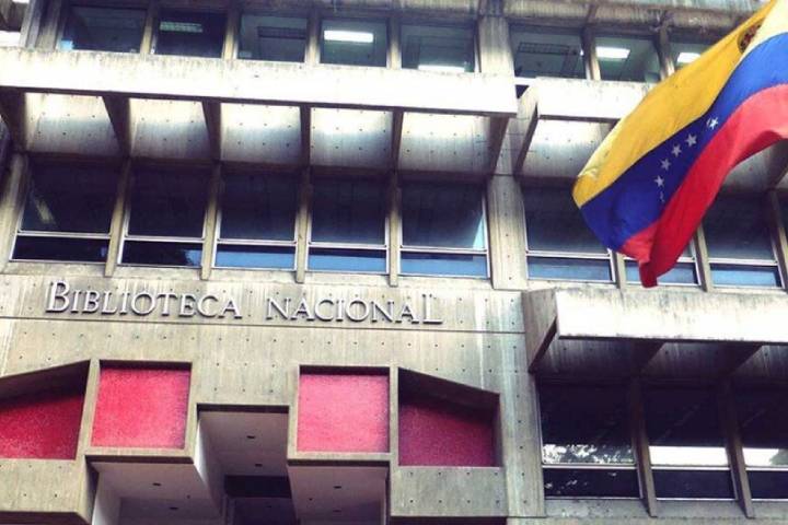 Biblioteca Nacional cumple resguardo de colecciones y mantiene servicios en línea