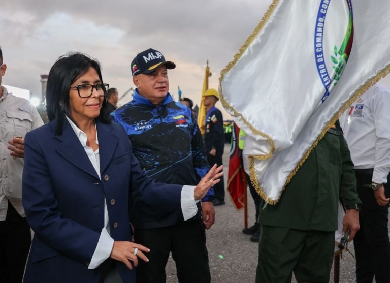 Presidenta Delcy Rodríguez resaltó la unión del Estado Mayor para el rescate de vidas ​
