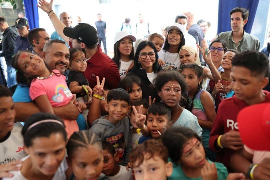 Presidenta Delcy Rodríguez felicitó a los niños y niñas en el Día del Niño