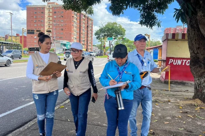 Inician inspección de kioscos comerciales en la avenida Libertador de Maturín