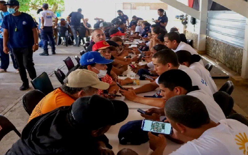 Ministerio de hábitat continua Registro Único de Vivienda en La Guaira
