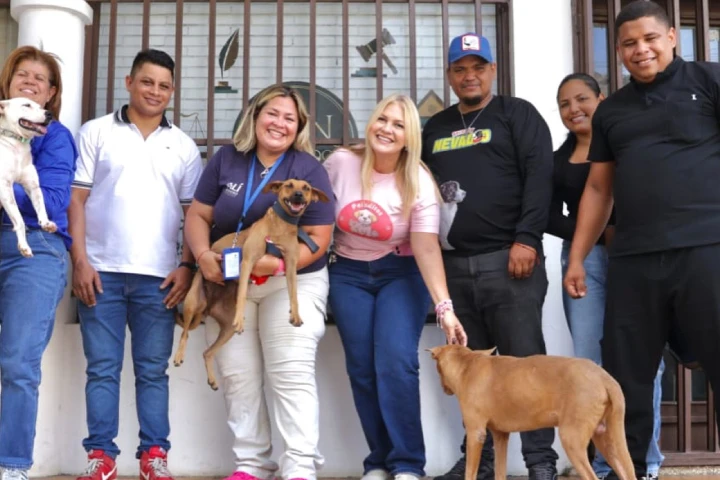 Misión Nevado en Nueva Esparta atiende a más de 30 mascotas diarias