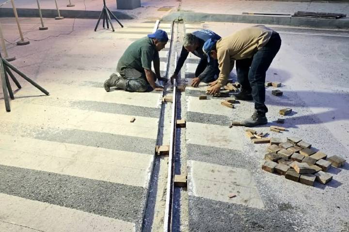 Ejecutan mantenimiento en puente de Los Ilustres y la autopista Caracas-La Guaira