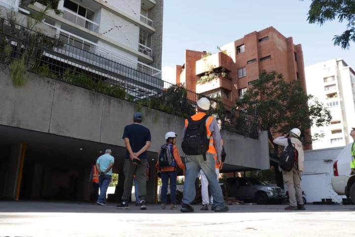 Chacao registra 80 % de avance en censo de edificaciones afectadas tras sismos
