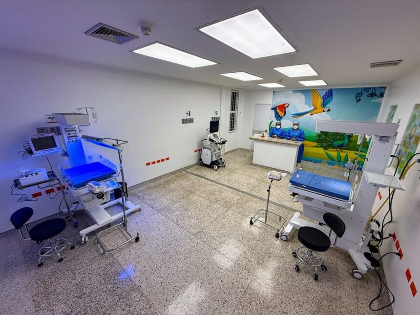 Entregan rehabilitada la UCI neonatal de la Maternidad Dr. Armando Castillo Plaza