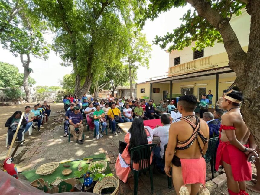 Realizan segunda consulta pública del Proyecto de Ley de Pueblos y Comunidades Indígenas de Bolívar