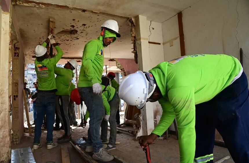 Reconstrucción de vivienda
