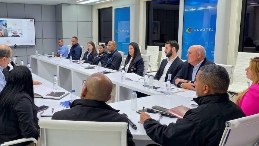 Conatel sostuvo mesa de trabajo con representantes de SpaceX y Starlink