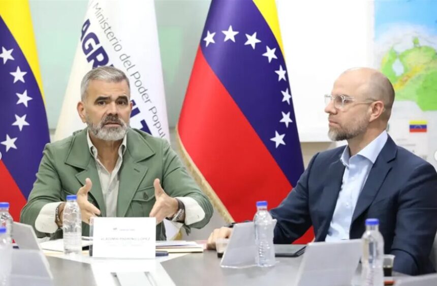 Ministerio de Agricultura y Seniat sostienen encuentro con el sector ganadero para abordar temas tributarios