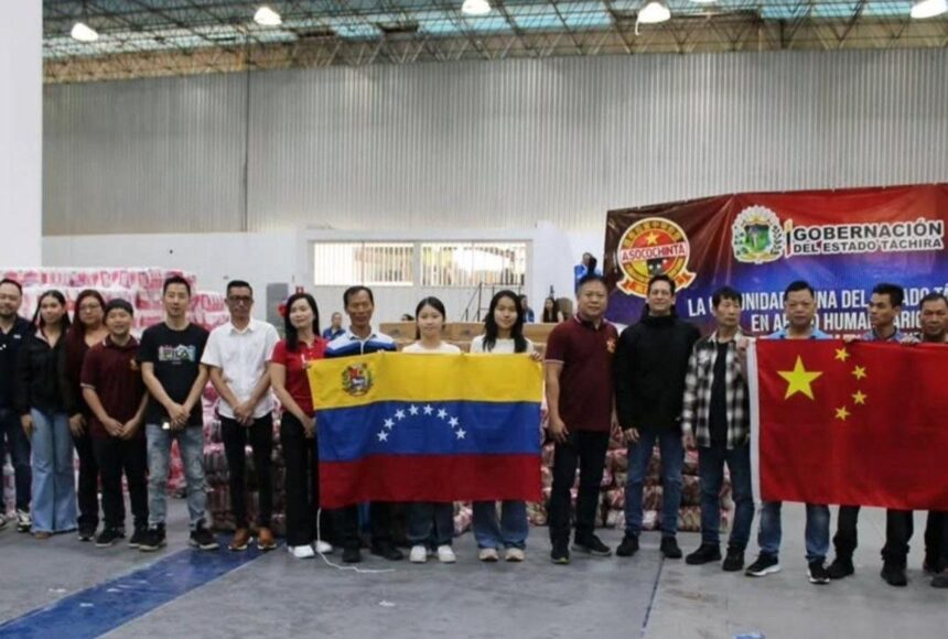 Desde el Táchira comunidad china une esfuerzos para enviar insumos a los afectados de La Guaira