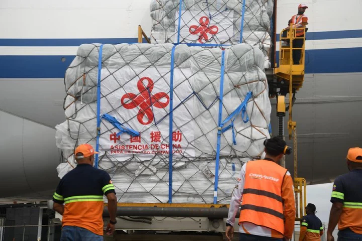 China proporciona asistencia humanitaria de emergencia a Nepal tras la devastadora riada