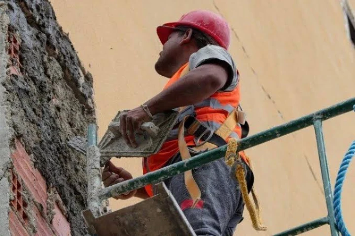 Autoridades inspeccionan edificios San Miguel y Santa Rosa en Altamira