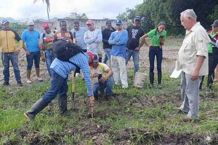 Avanza Plan Agroalimentario Comunal con estudios de suelo para la siembra en Yaracuy