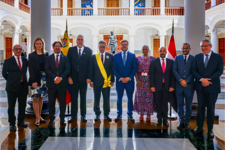 Embajador de Egipto recibe Orden Francisco de Miranda al concluir misión en Venezuela