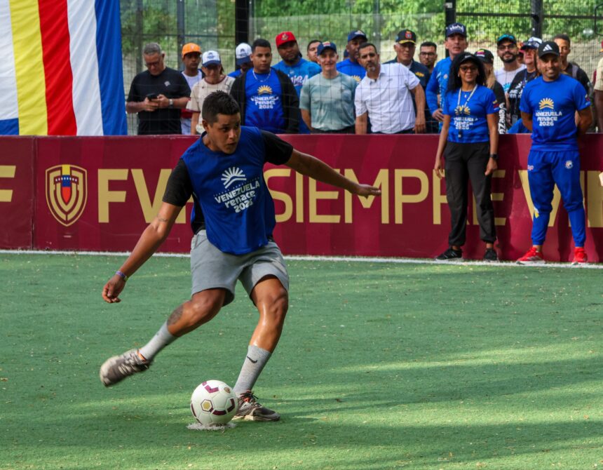 Continúan Juegos Deportivos Venezuela Renace en los 28 campamentos de La Guaira
