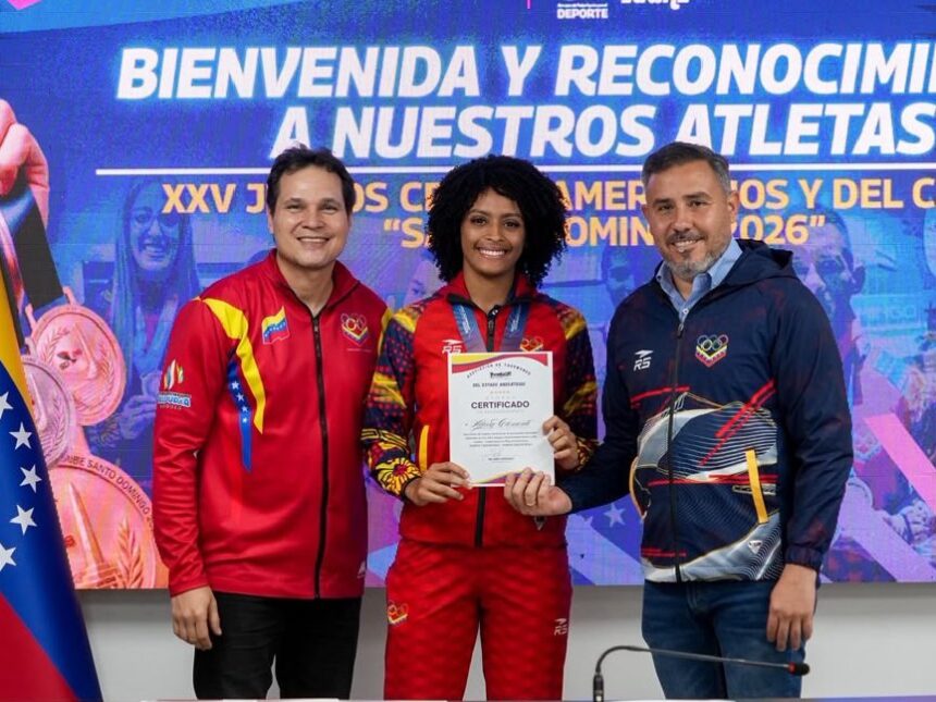 Gobernador de Anzoátegui recibió a los atletas tras su participación en Santo Domingo 2026
