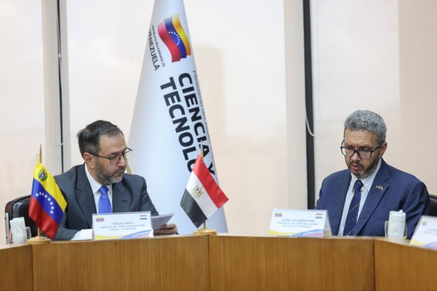 Venezuela y Egipto afianzan alianza estratégica en ciencia, tecnología y exploración espacial