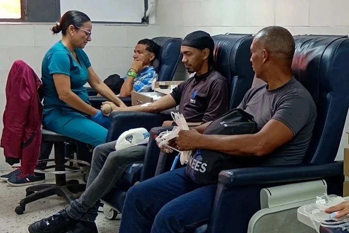 Activan jornada masiva de donación voluntaria de sangre en el Hospital Pérez Carreño