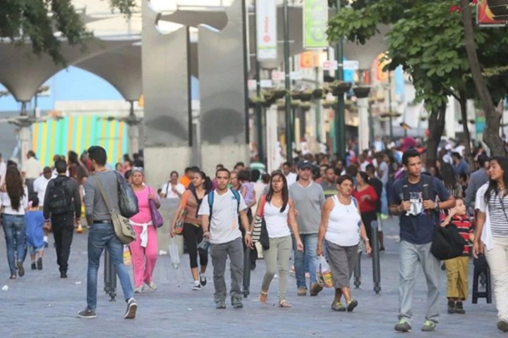 Hinterlaces: 96 % de los venezolanos siente orgullo por su identidad nacional